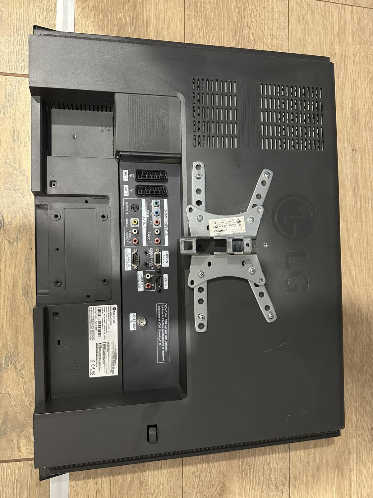 Telewizor LCD LG 27LC2R 27" HD Ready – sprawny, odbiór osobisty Poznań — zdjęcie 3